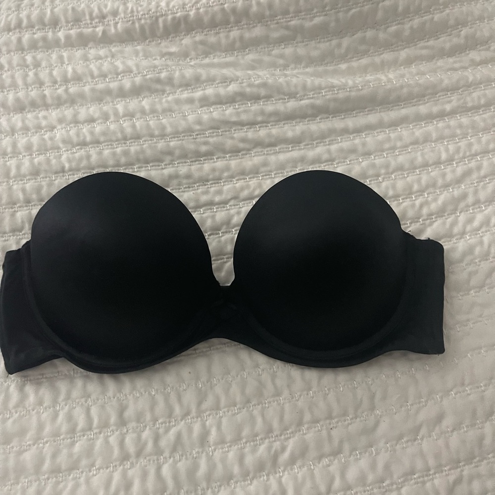 Strapless bra
